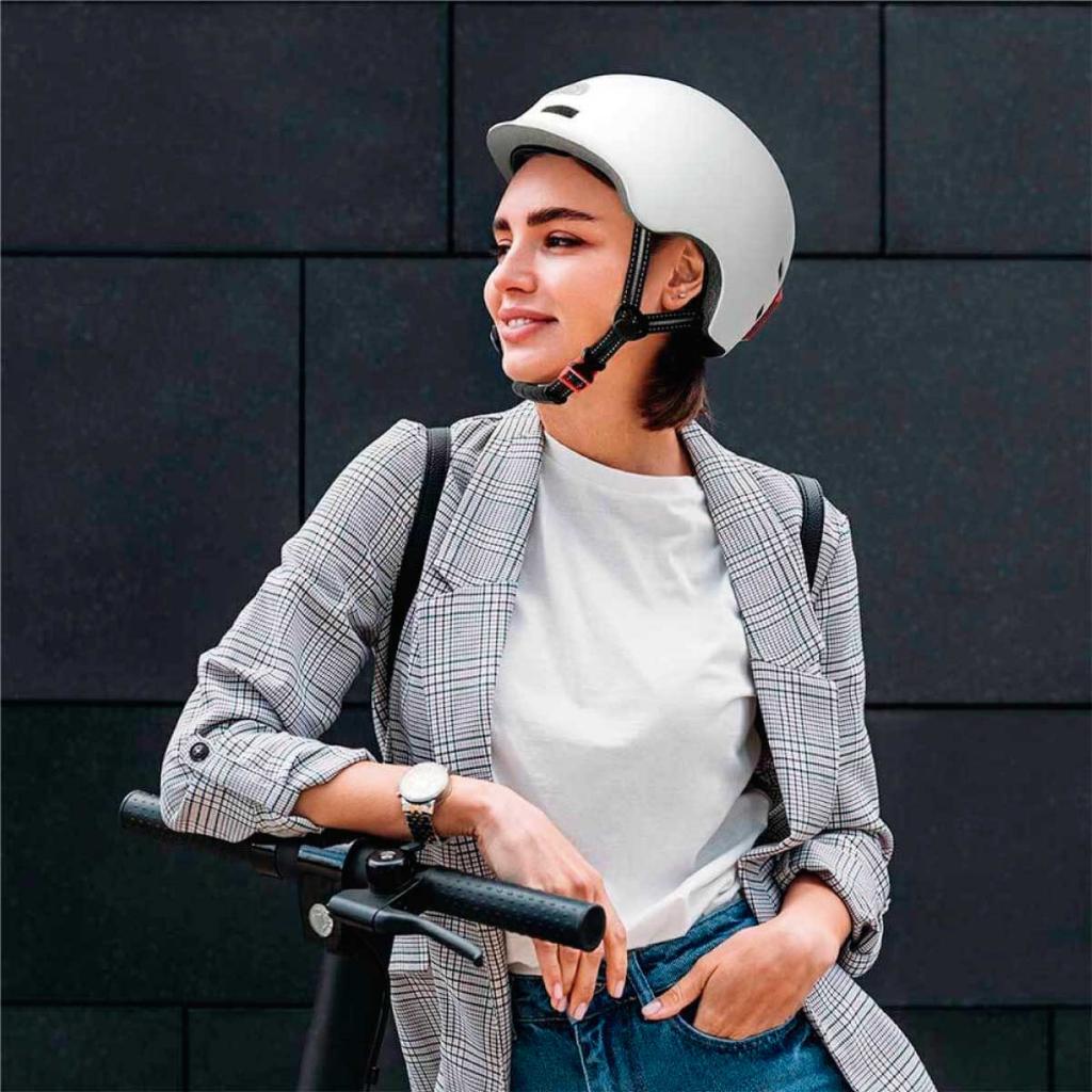 Casco Urbano Ajustable Equipado Con Luz Led_15